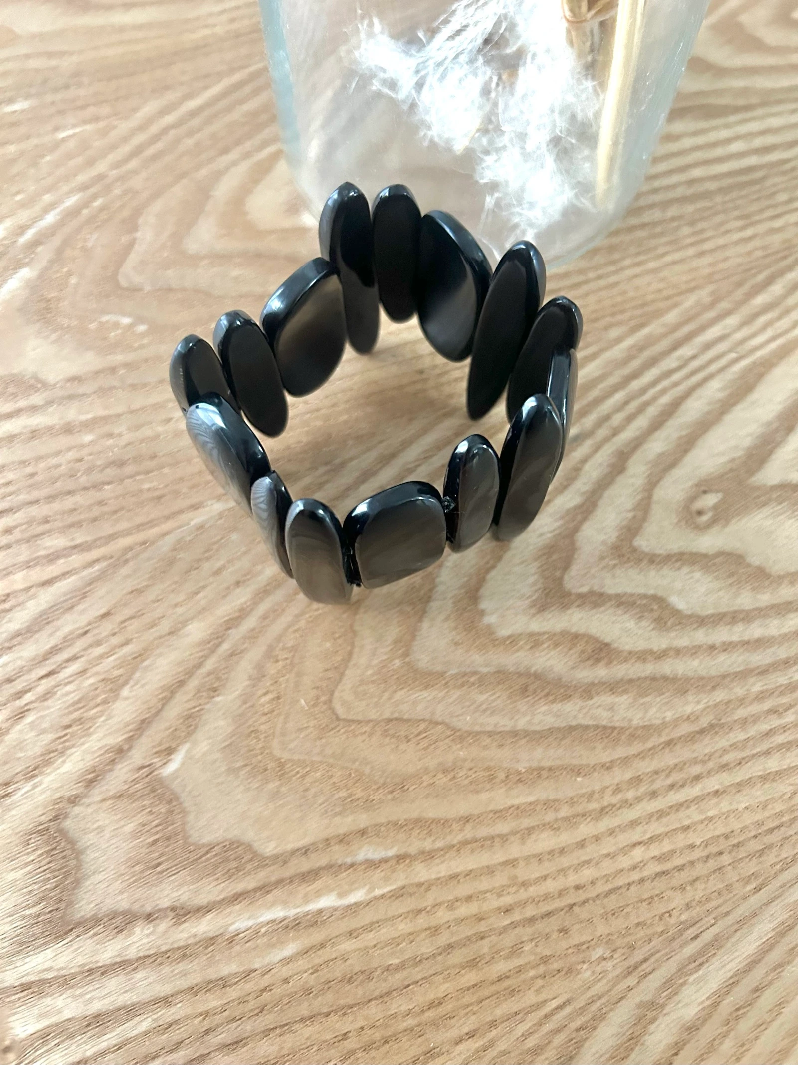 Pulseira de pedras plásticas assimétricas estilo sílex preto – photo 5